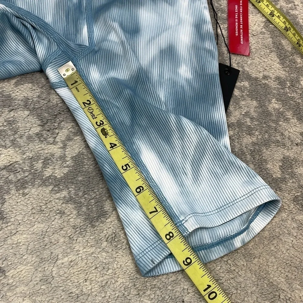 NWT Carbon 38 Ribbed Biker Short Long Length Stretch Gym High Rise Blue Sz XS
